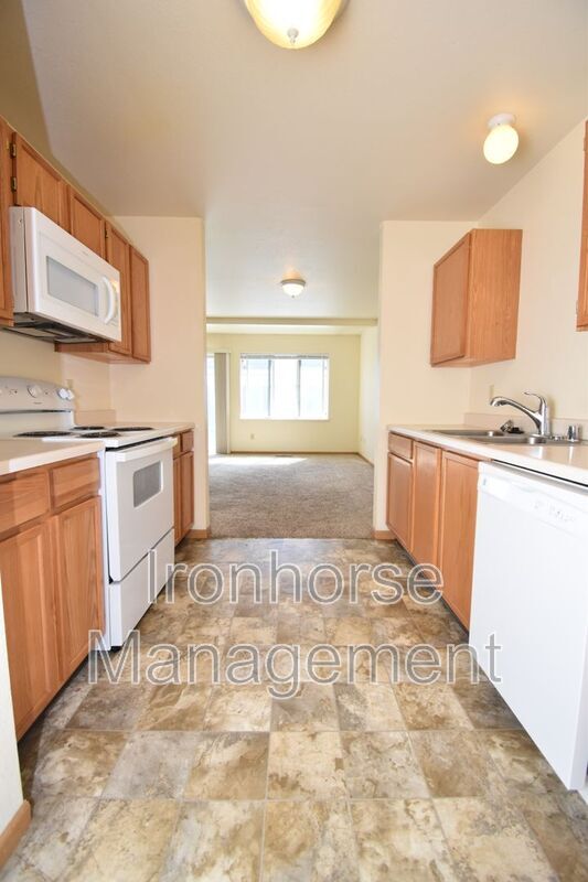 2431 Wheeler Dr in Bozeman, MT - Building Photo - Building Photo