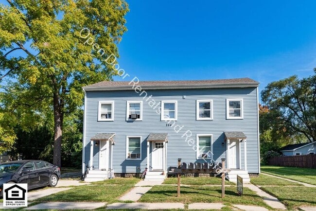 property at 354 W 9th St
