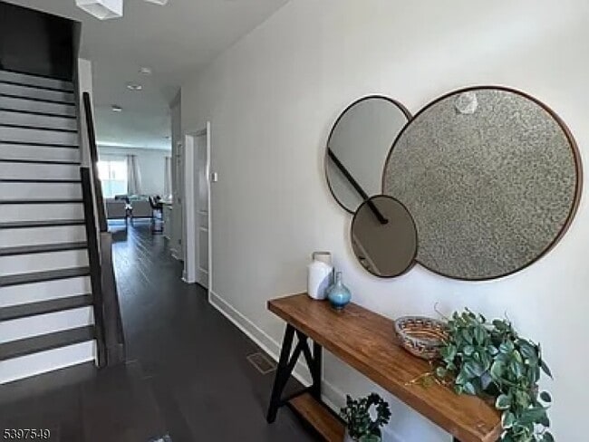 31 Gerhard Pl in Morristown, NJ - Building Photo - Building Photo