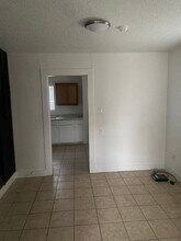 1803 49th St in Lubbock, TX - Building Photo - Building Photo