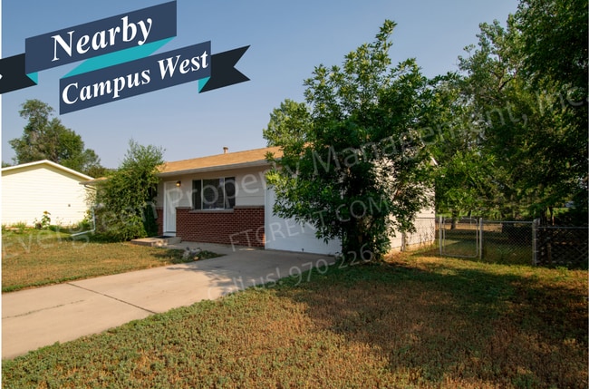property at 1912 W Plum St