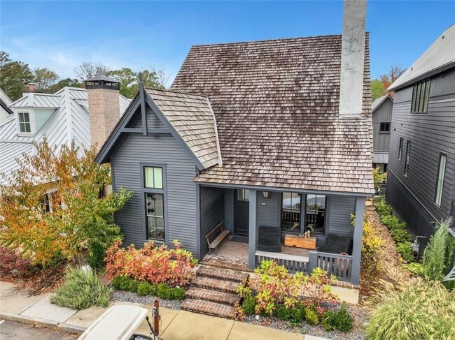 property at 11291 Serenbe Ln