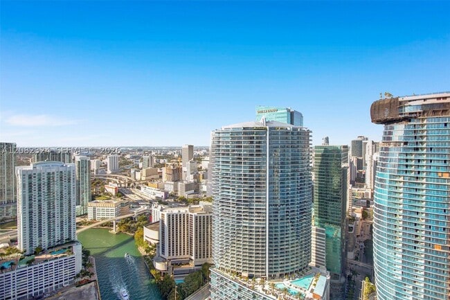 property at 475 Brickell Ave