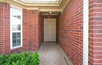 20019 Roycroft Ln in Richmond, TX - Building Photo - Building Photo