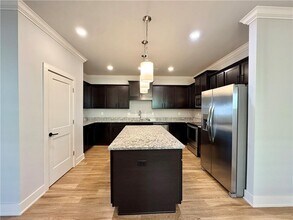 700 NE Hts Ln in Bentonville, AR - Building Photo - Building Photo