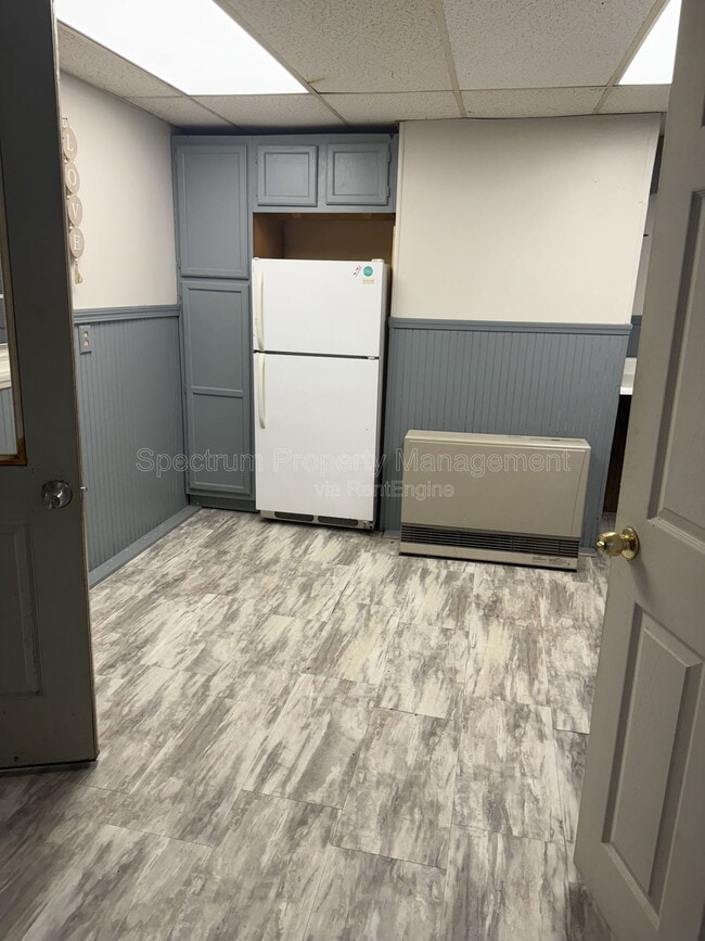 11 Sherwin St in Waterville, ME - Building Photo - Building Photo