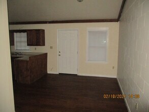 2310 Beachview Dr in Albany, GA - Building Photo - Building Photo