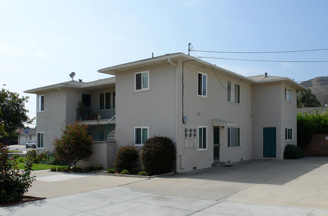 270-280 Homer Ave in Ventura, CA - Building Photo - Building Photo