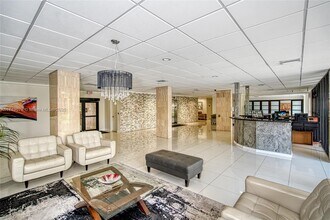 2049 S Ocean Dr in Hallandale Beach, FL - Building Photo - Building Photo