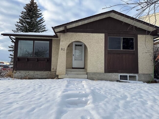 property at 80 Falsby Ct NE
