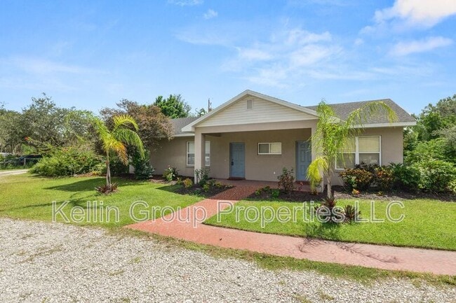 70 Powell Rd in Winter Haven, FL - Building Photo - Building Photo