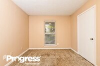 712 Fieldstone Dr photo'