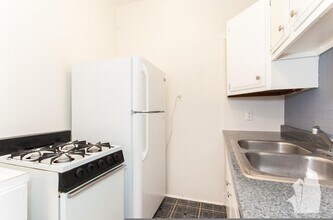 4601 N Lincoln Ave, Unit 2244-308 in Chicago, IL - Building Photo - Building Photo