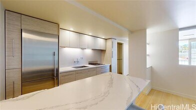 1129 Rycroft St in Honolulu, HI - Building Photo - Building Photo
