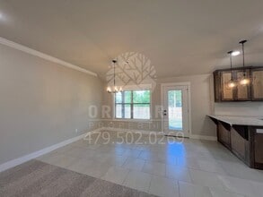 1030 Silver Birch St in Springdale, AR - Building Photo - Building Photo