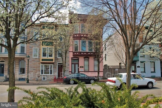 property at 121 E Franklin St