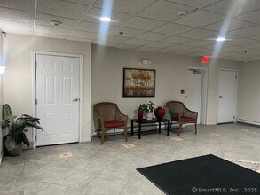 2660 North Ave in Bridgeport, CT - Building Photo - Building Photo