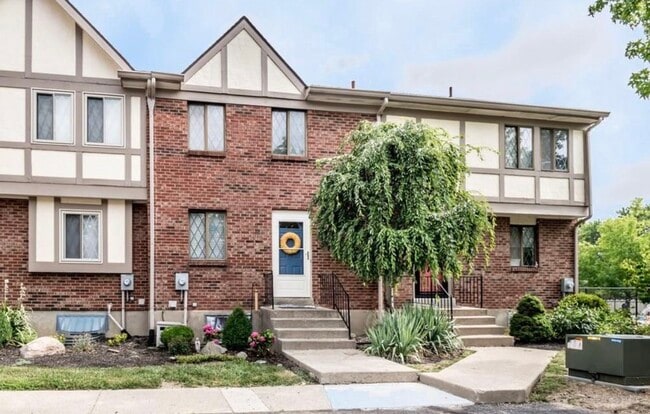 property at 384 Wellington Ct