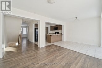 2442 Fall Harvest Cres in Pickering, ON - Building Photo - Building Photo