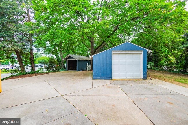 property at 132 State St