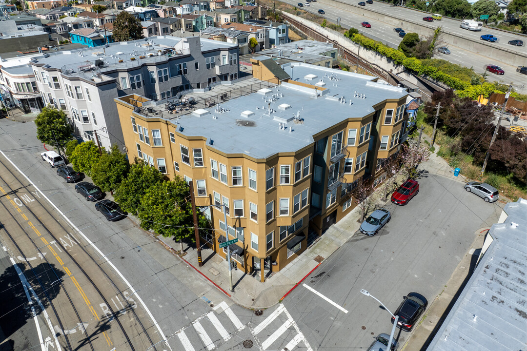 315 Santa Rosa Ave in San Francisco, CA - Building Photo