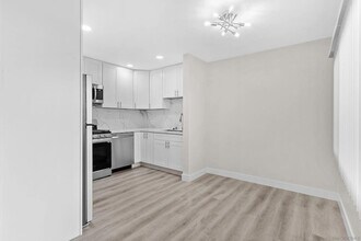 3821 Marlborough Ave in San Diego, CA - Foto de edificio - Building Photo