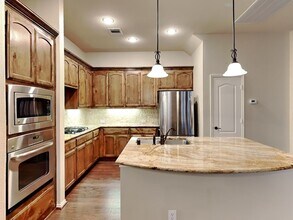 226 Knapford Station in Euless, TX - Building Photo - Building Photo