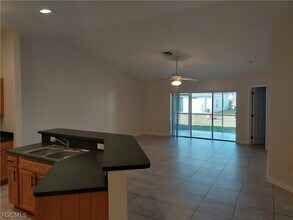 611 SE 5th St in Cape Coral, FL - Building Photo - Building Photo