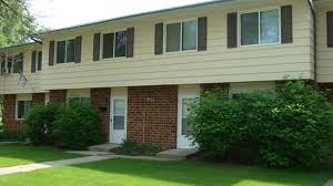 Markham Townhome Apartments in Grand Forks, ND - Foto de edificio - Building Photo