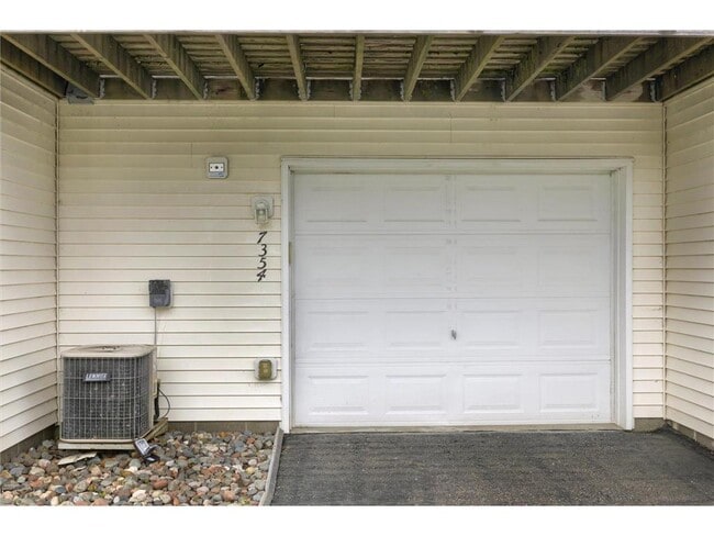 7354 147th Ln NW in Ramsey, MN - Building Photo - Building Photo