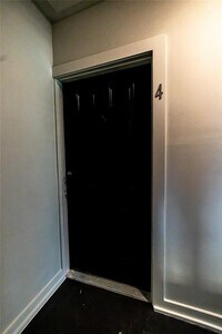 102 Marsden St photo'