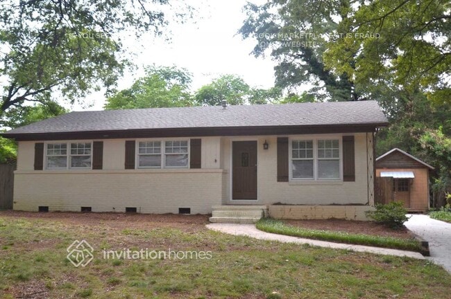 property at 1142 Eastview Dr