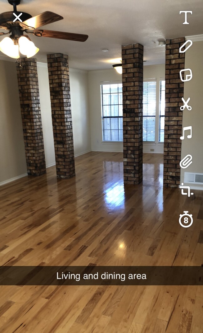 609 Windgate Ct in Arlington, TX - Building Photo - Building Photo