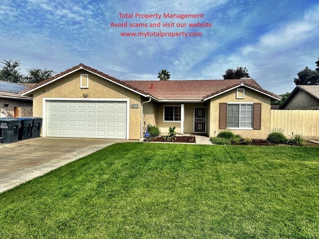 property at 4212 E Howard Ct