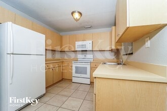 1941 SW 38th Ave in Fort Lauderdale, FL - Building Photo - Building Photo