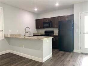 515 Blackbird Ln in Poinciana, FL - Building Photo - Building Photo
