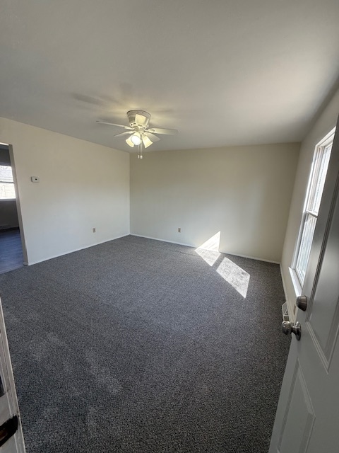 671 5th St in Carlyle, IL - Building Photo - Building Photo