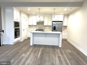 24165 Pissarro Dr in Dulles, VA - Building Photo - Building Photo