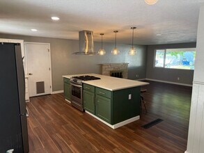 4085 Stratford in Boise, ID - Building Photo - Building Photo