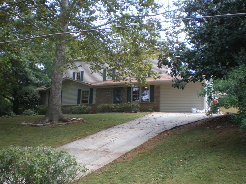 3381 Griffin Terrace in Smyrna, GA - Building Photo