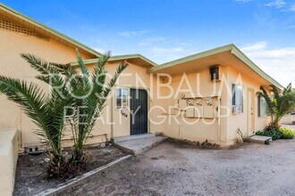 2454 N Treat Ave in Tucson, AZ - Building Photo - Building Photo