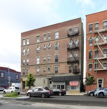 148 Bruckner Blvd in Bronx, NY - Building Photo - Building Photo