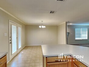 235 Gayleh Ln in Waxahachie, TX - Building Photo - Building Photo