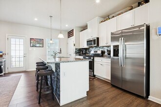 4215 Meander Wy in Chesapeake, VA - Building Photo - Building Photo