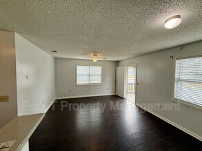 768 Wolf St in Savannah, GA - Building Photo - Building Photo