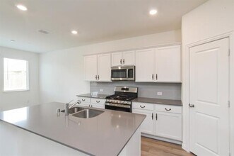 504 Nolan Wy in Little Elm, TX - Building Photo - Building Photo