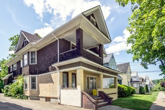 11 Cedar St in Binghamton, NY - Building Photo - Building Photo