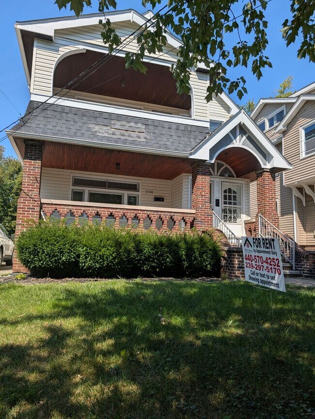 property at 15316 Lydian Ave