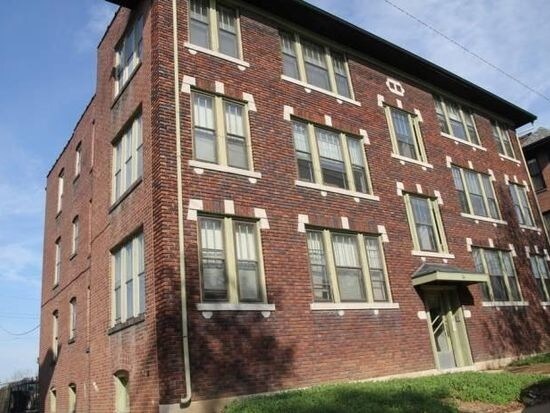 815 Leland Ave in St. Louis, MO - Foto de edificio