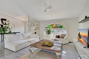 27196 Belle Rio Dr in Bonita Springs, FL - Building Photo